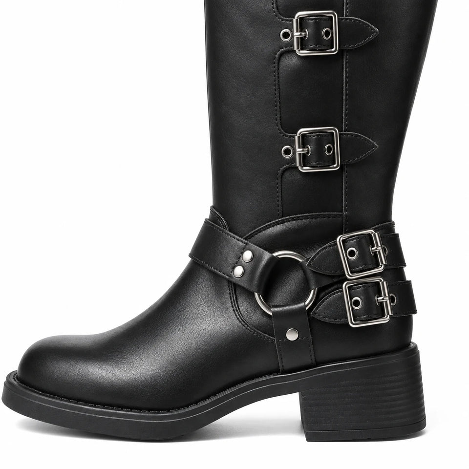 Close-up of the harness ring, ankle straps and buckle details