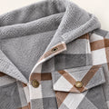 jacket detail — Aveleya